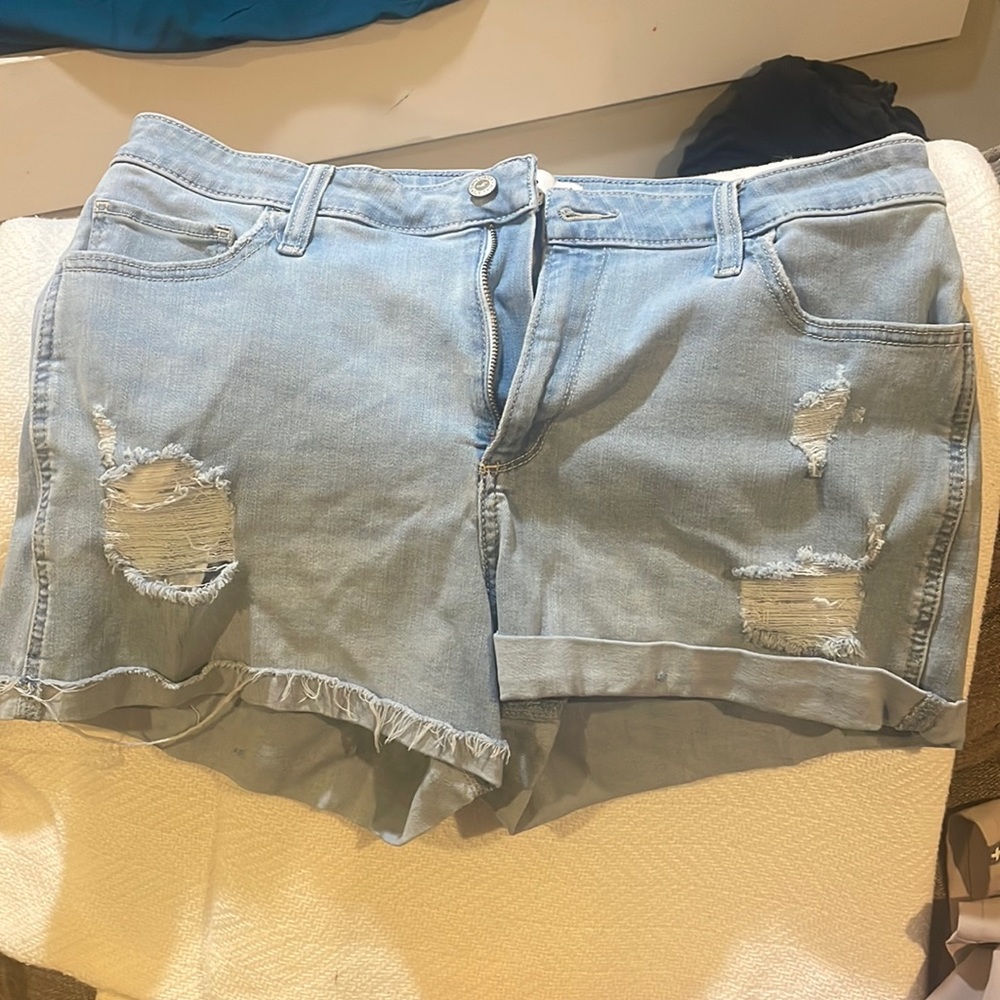 Hollister shorts